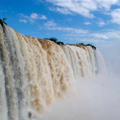 新万博在线体育截图